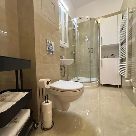 Appartement Tost Palace - Centrum With Private Parking