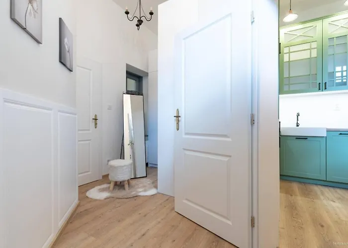 Tost Palace - Centrum With Private Parking Appartement *